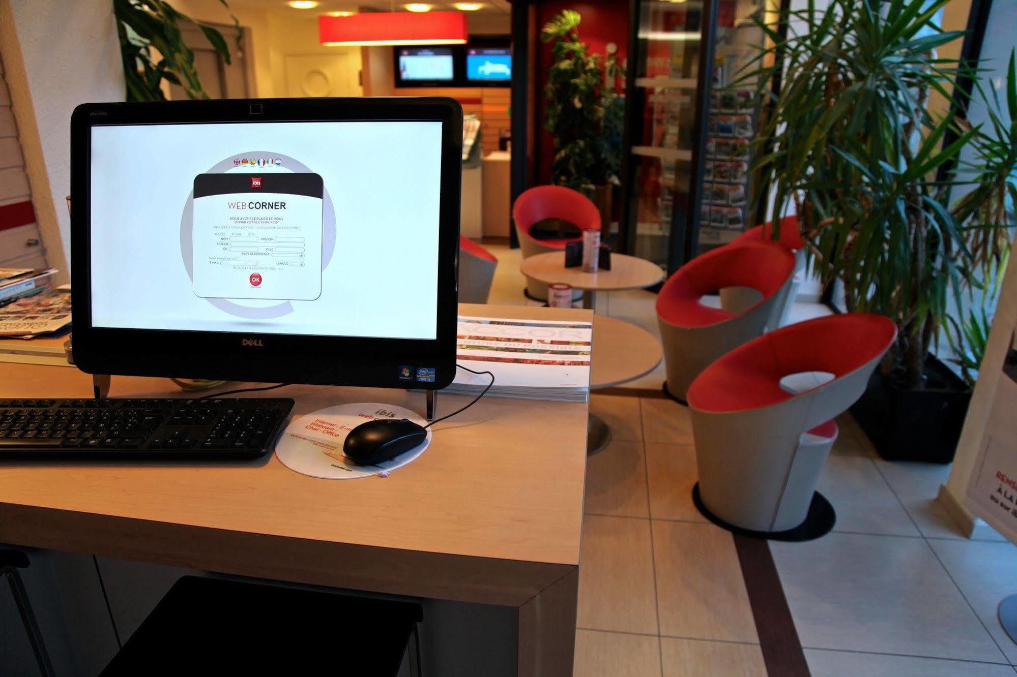 Ibis Brest Centre Hotel Kültér fotó